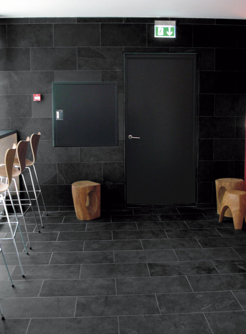 Venezia Stone Сланец Brazil Pure Black Natural Cut 600X300 12Mm