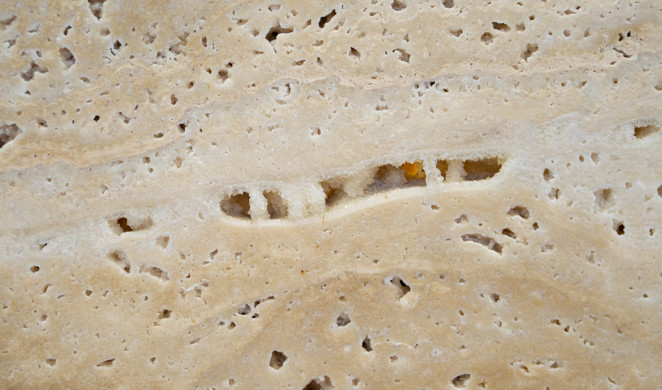 Venezia Stone НЕЗАПОЛНЕННЫЙ Травертин Travertine Striato Незаполненный Honed 20Mm