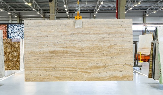 Venezia Stone НЕЗАПОЛНЕННЫЙ Травертин Travertine Striato Незаполненный Honed 20Mm
