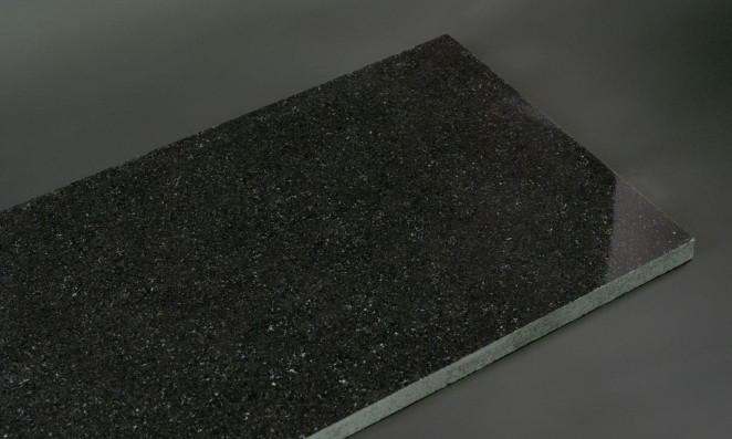 Venezia Stone Гранит Absolute Black Полоса 20Mm