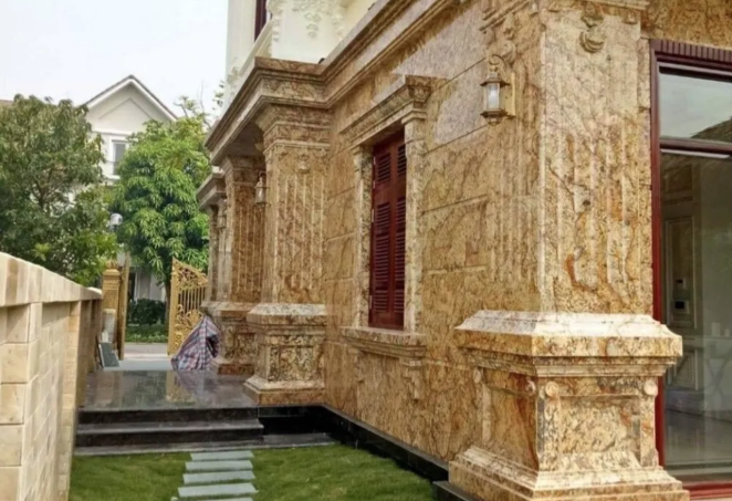Venezia Stone Гранит Alaska Gold Слэбы 300x195