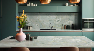 Venezia Stone Onice Tiffany Cross Cut 20Mm