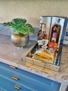 Venezia Stone TOP Кварцит Vibranium Top 20Mm
