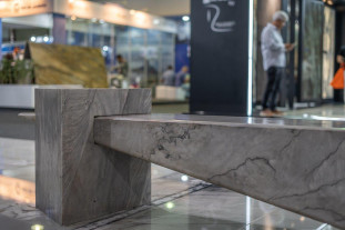 Venezia Stone TOP Кварцит Vibranium Top 20Mm