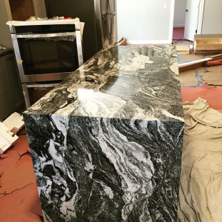 Venezia Stone Гранит Paradiso Marquina Полоса 20Mm