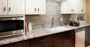 Venezia Stone Гранит Glacier White 20Mm