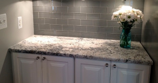 Venezia Stone Гранит Glacier White 20Mm